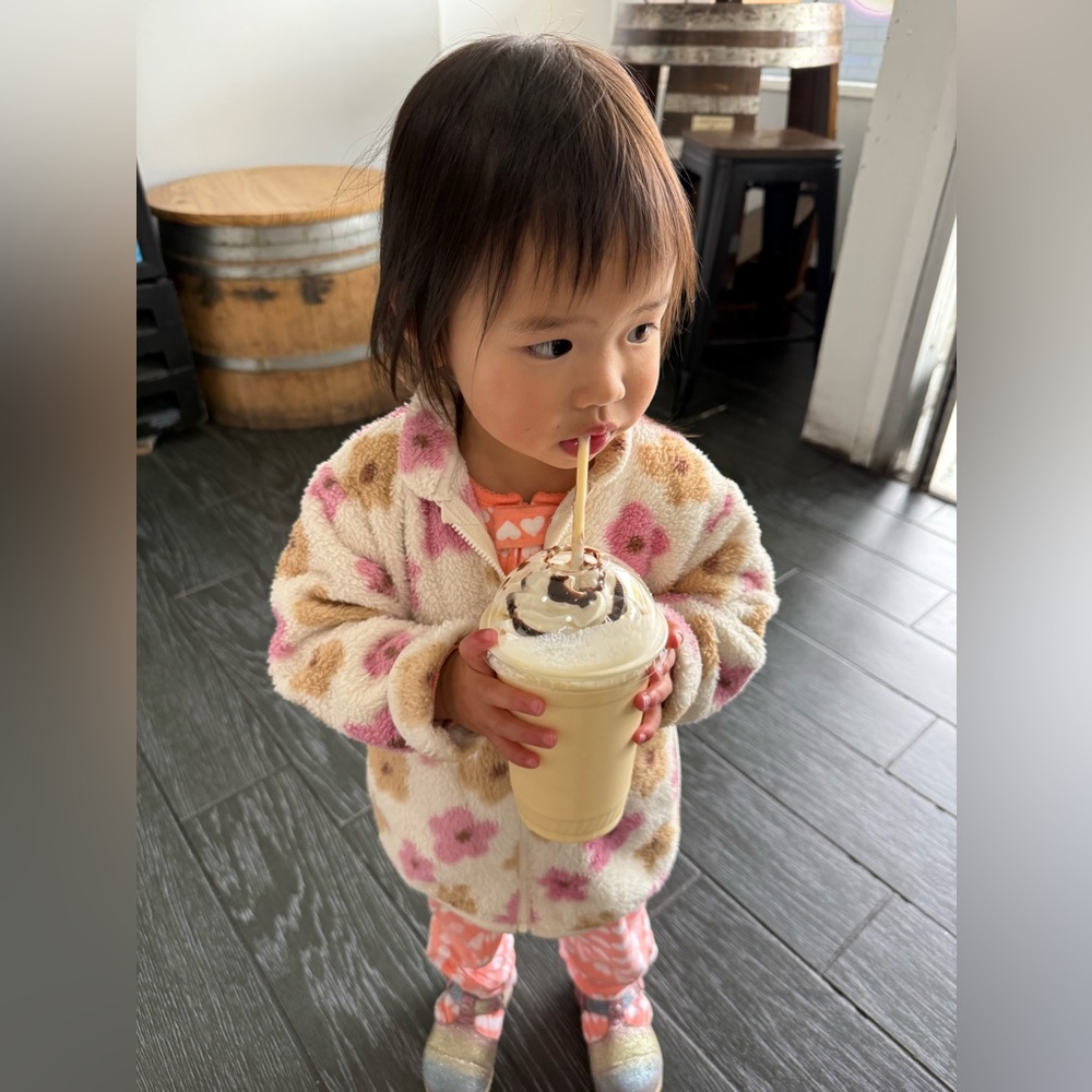 🥳 Peggy is live! 🧸 @russell_bb 🥳 - Picture 12 of 17